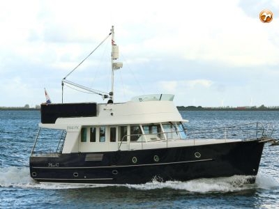 BENETEAU SWIFT TRAWLER 42 motor yacht for sale