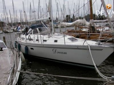 CATALINA-MORGAN 45 sailing yacht for sale