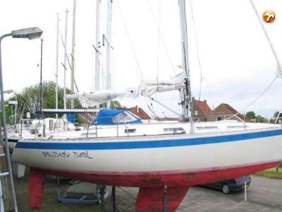CENTURION 36 sailing yacht for sale