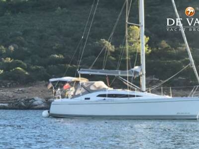 DELPHIA 33.3 sailing yacht for sale