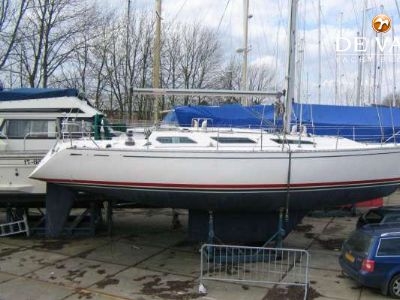 DUFOUR LACOSTE 42 sailing yacht for sale