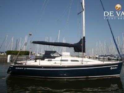 ELAN 31 sailing yacht for sale