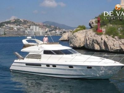 FAIRLINE SQUADRON 47 motor yacht for sale