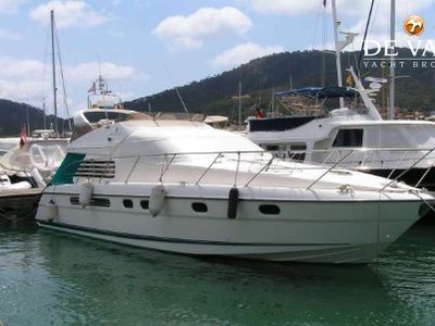 FAIRLINE SQUADRON 47 motor yacht for sale