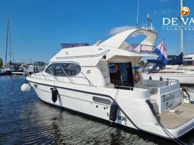 GALEON 380 FLY motor yacht for sale