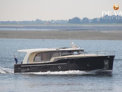 GREENLINE 40 motor yacht for sale
