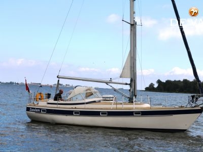 HALLBERG RASSY 352 sailing yacht for sale