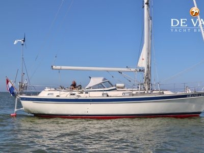 HALLBERG RASSY 42 FRERS sailing yacht for sale