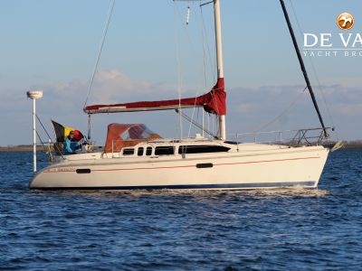 HUNTER 336 sailing yacht for sale