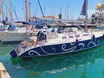 HUNTER 386 sailing yacht for sale