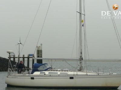 JEANNEAU SUN FIZZ 40 sailing yacht for sale