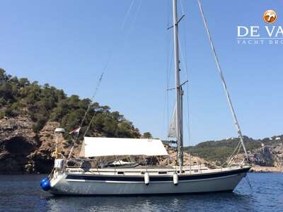 MALO 42 sailing yacht for sale