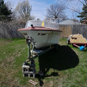 Orlando Clipper 18' Boat Located In Cleveland, OH - Has Trailer