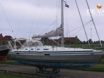 OVNI 385 sailing yacht for sale