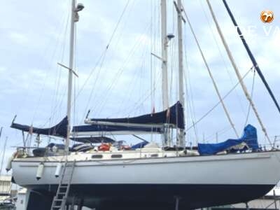 PEARSON 424 sailing yacht for sale