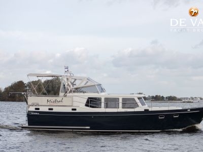 PRIVATEER 43 motor yacht for sale