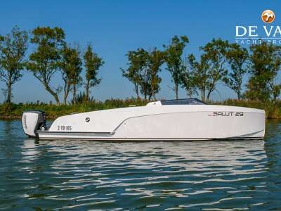 SALUT 29 motor yacht for sale