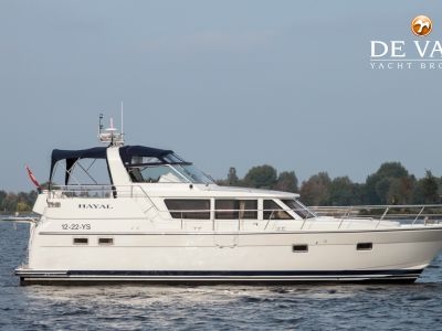 TRADER 42 motor yacht for sale