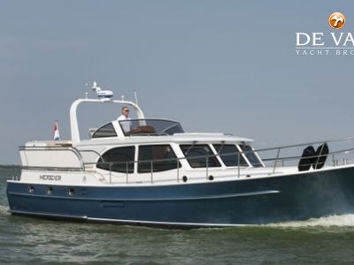 VRIPACK 46 AC motor yacht for sale