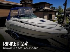 Rinker 242 Fiesta Vee