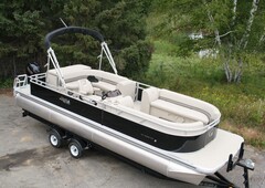 In Stock-New 25 Ft Pontoon Boat With 60 Hp And Trailer
