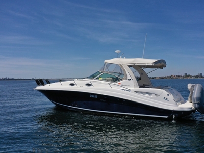 SEA RAY 375 SUNDANCER ANTIFOUL, POLISH AND PROPSPEED JUST COMPLETED 2/24