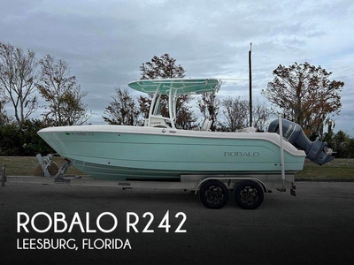 2018 Robalo R242 in Leesburg, FL