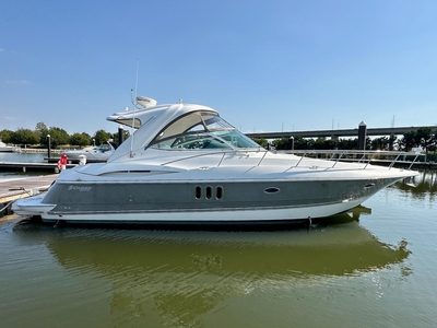 2007 Cruisers Yachts 420 Express Silver Linings | 43ft