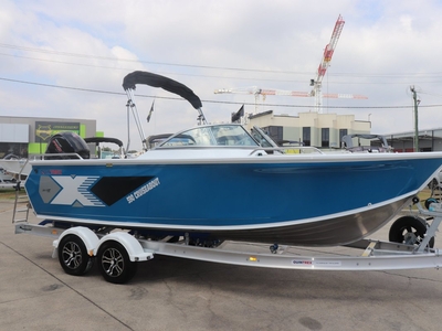 NEW QUINTREX 590 CRUISEABOUT