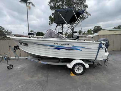 2005 QUINTREX 475 FREEDOM SPORT & 60 HP YAMAHA 4 STROKE ONLY 276 HOURS