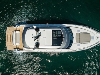 2021 RIVIERA 54 5400 Sport Yacht