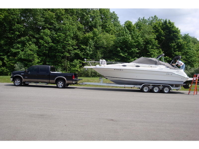 1995 Sea Ray 270 Sundancer powerboat for sale in Indiana