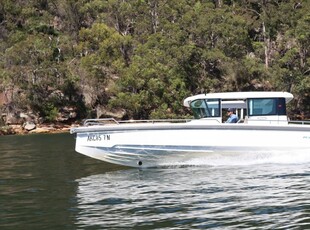 Axopar 28 Cabin