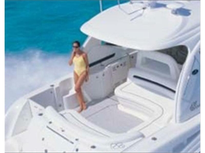 2003 Sea Ray Sundancer powerboat for sale in Texas