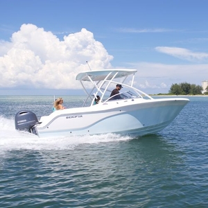 Outboard runabout - 226 TRAVELER - Sea Fox Boats - bowrider / dual-console / sport-fishing