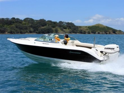 Outboard runabout - 565 ESPRITE XL - Buccaneer - bowrider / dual-console / wakeboard