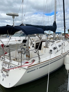 1988 Pearson 31 2 Lucky Lady | 30ft