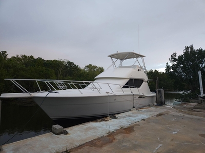 1995 Hatteras 39 Convertible Serenity | 39ft