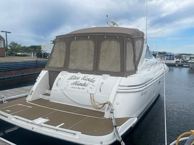 1999 Cruisers Yachts 3870 Esprit | 42ft