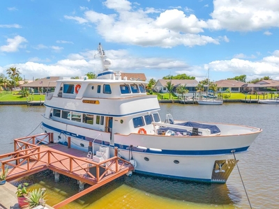 2001 Cheoy Lee Expedition 70 DRASTICALLY REDUCED! | 70ft