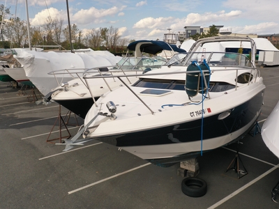 2005 Regal 3060 COMMODORE Gassidy | 31ft