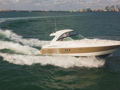 2006 Cruisers Yachts 420 Express King of Kings | 43ft