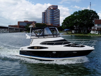 2006 Regal 3880 Commodore Bluer Heron | 36ft