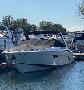 2019 Cruisers Yachts 338 CX | 33ft