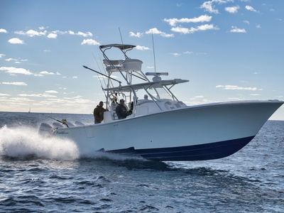2021 Front Runner 39 Center Console Bluefin Tales | 39ft