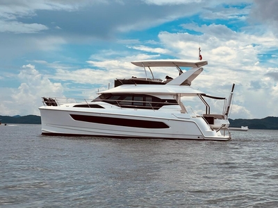 2023 Aquila 44 Rock and Roll | 44ft
