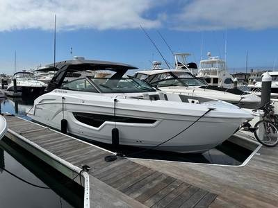 2023 Cruisers Yachts 34 GLS Outboard Your Sail the One | 34ft