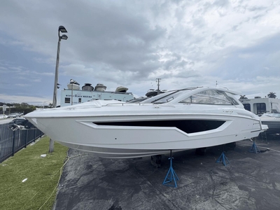 2023 Cruisers Yachts 42 GLS Outboard | 42ft