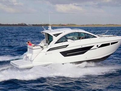 2023 Cruisers Yachts 50 Cantius | 50ft