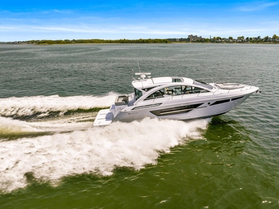 2023 Cruisers Yachts 50 Cantius | 49ft